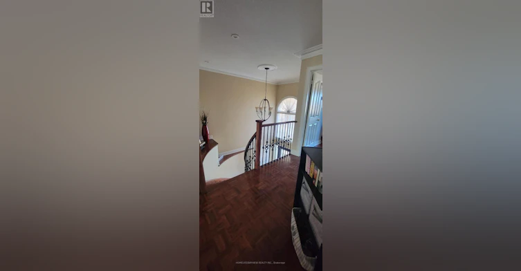 22 Royal Ridge Crescent, Vaughan, ON, L6A 2T1 - 11