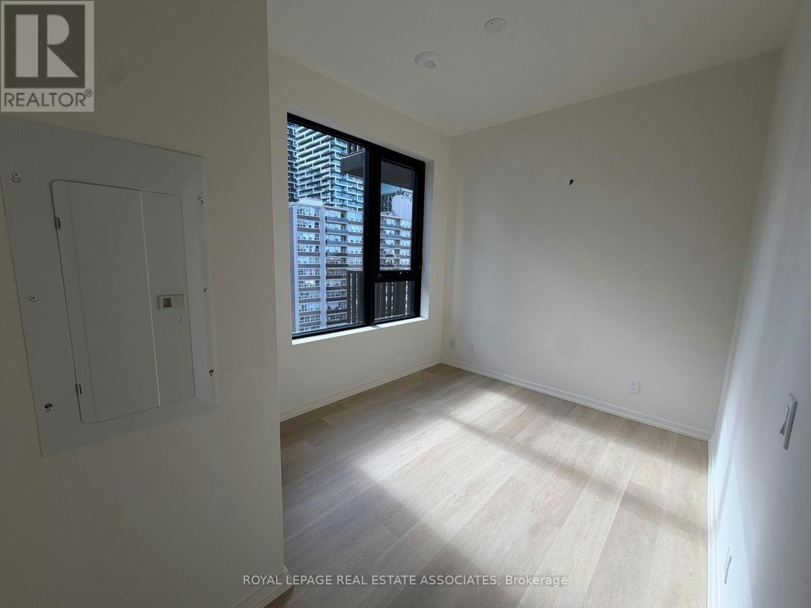 1607-109 Erskine Avenue, Toronto, ON, M4P 0G6 - 20