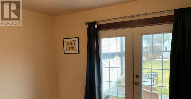 303 Annshiela Drive, Georgina, ON, L4P 3A6 - 7