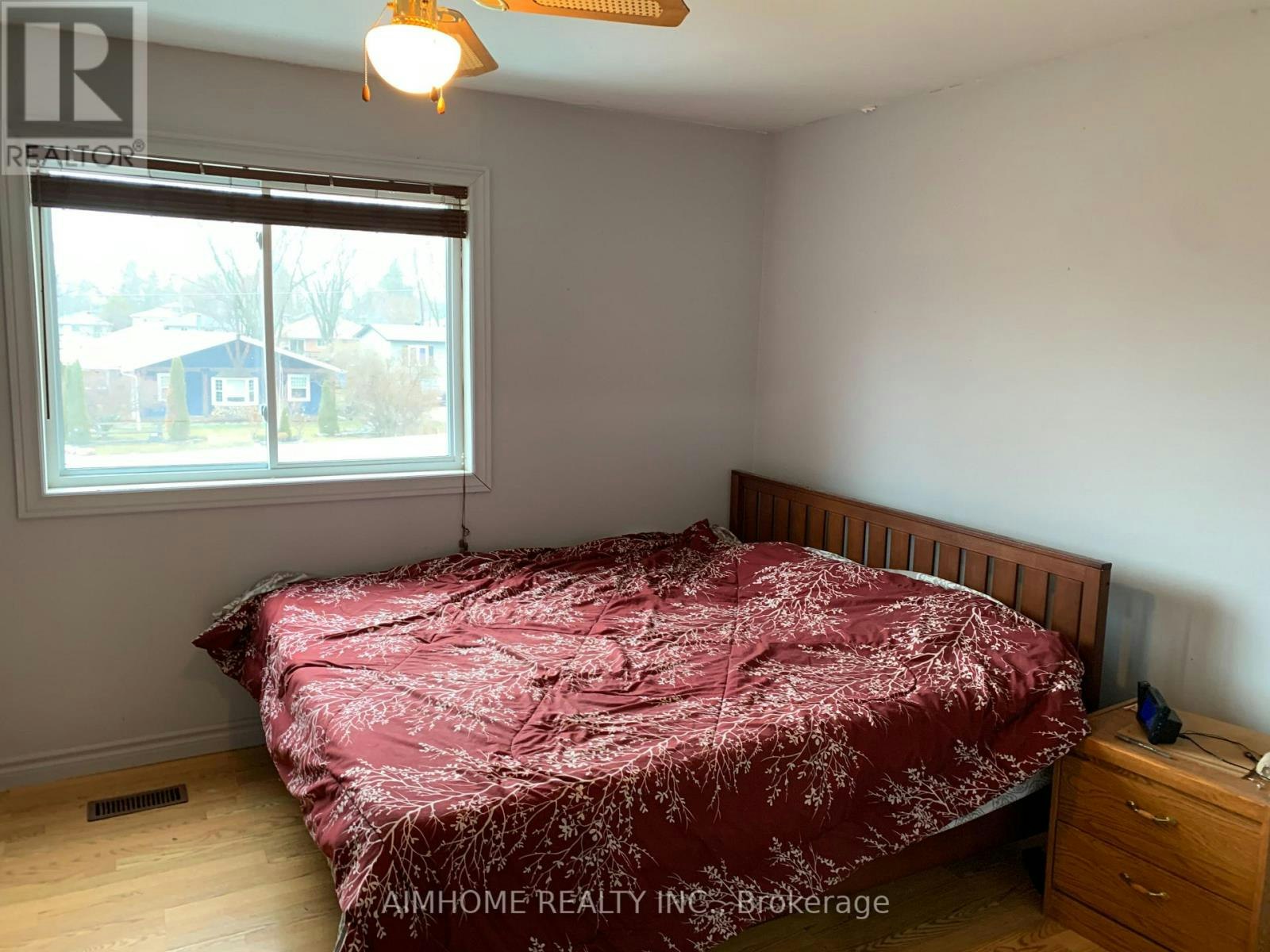 303 Annshiela Drive, Georgina, ON, L4P 3A6 - 5