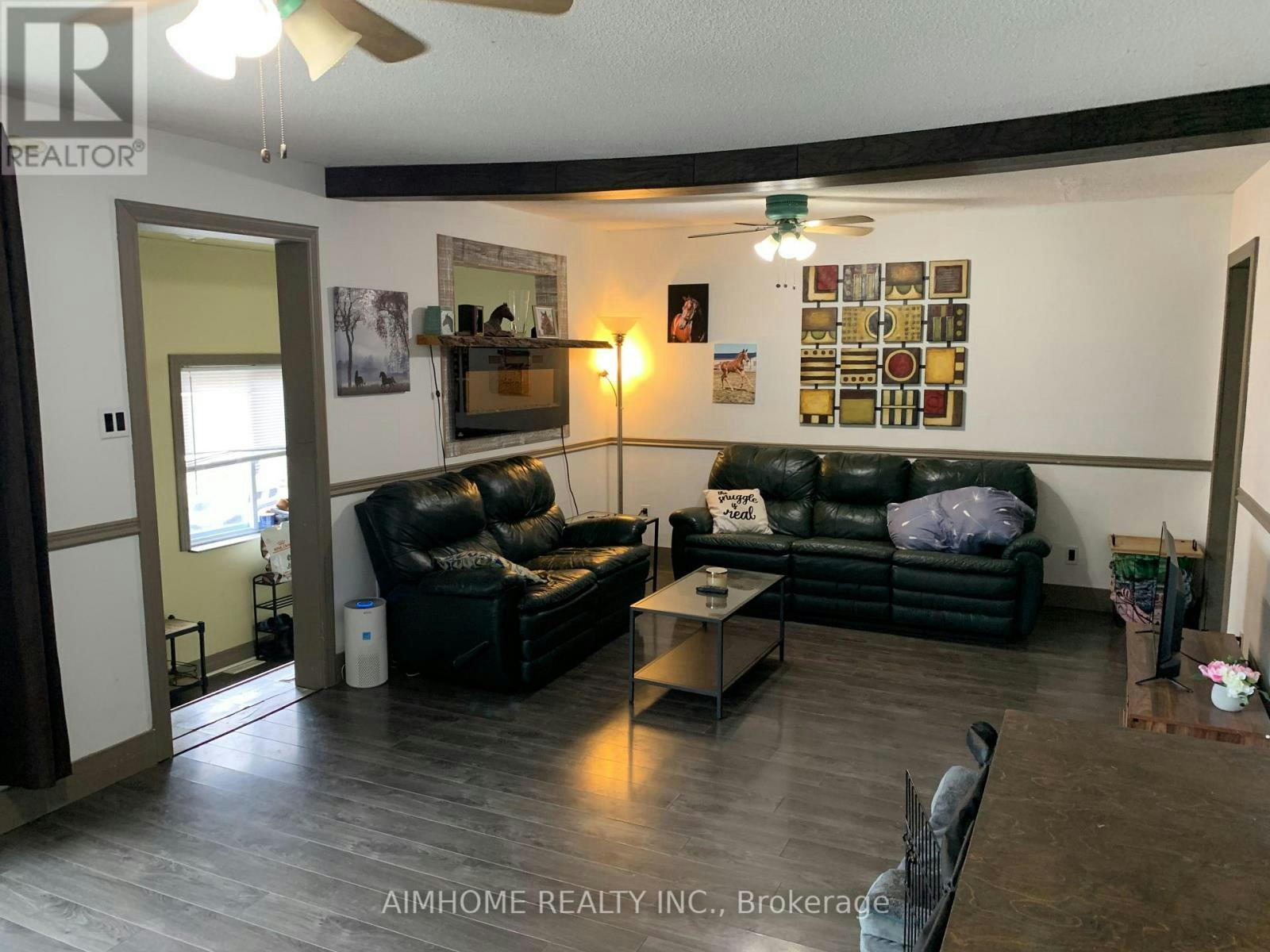 303 Annshiela Drive, Georgina, ON, L4P 3A6 - 3