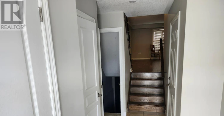 87 Charleswood Crescent, Hamilton, ON, L0R 1P0 - 2