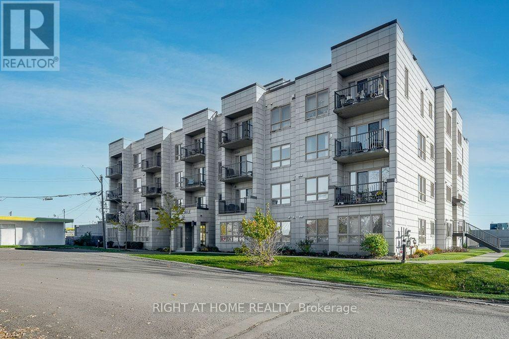 407-14 Norice Street, Ottawa, ON, K2G 2X4