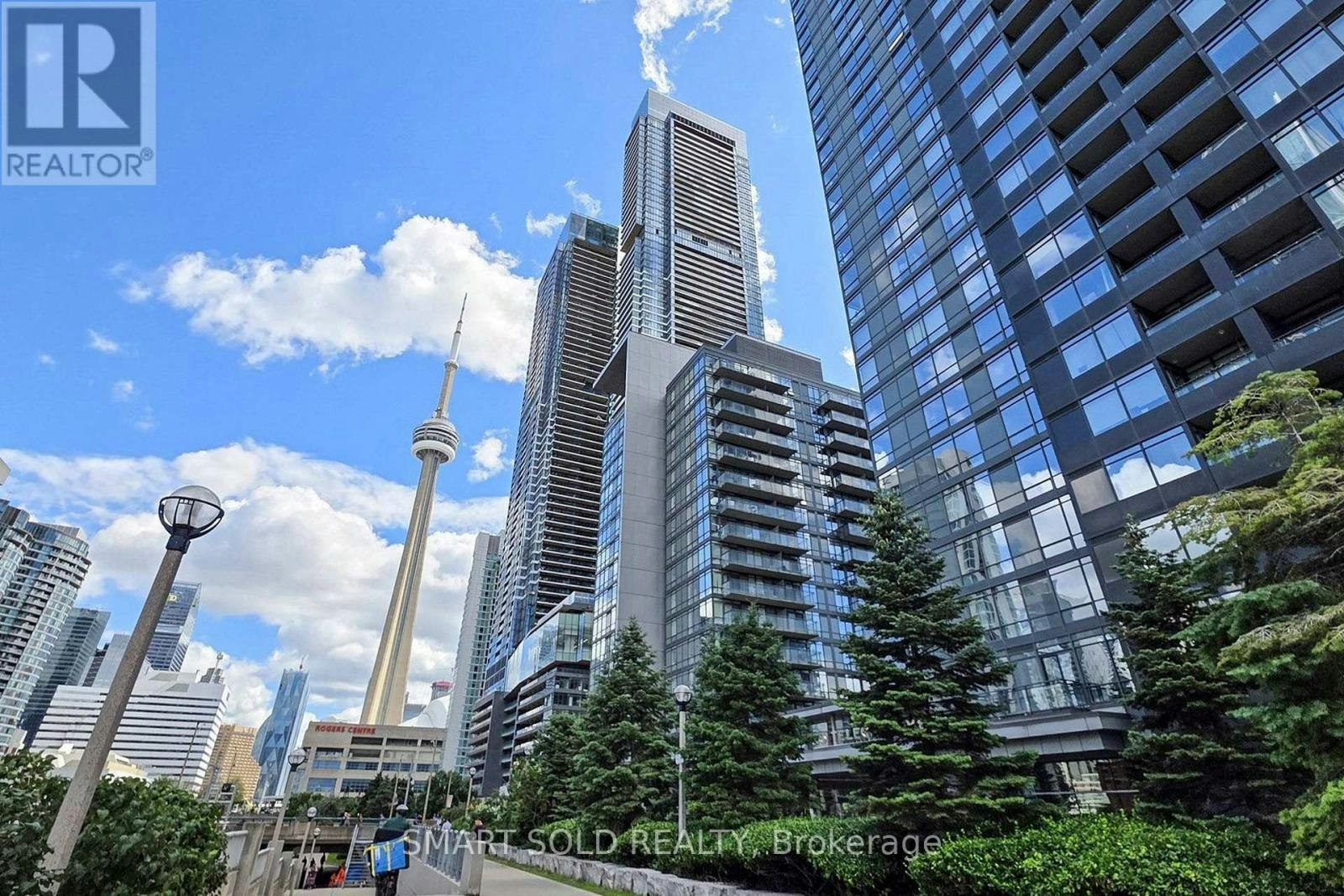 1121 4k Spadina Avenue, Toronto, ON, M5V 3Y9