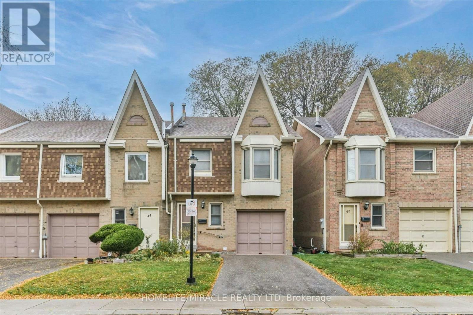46-10 Cardwell Avenue, Toronto, ON, M1S 4Y9