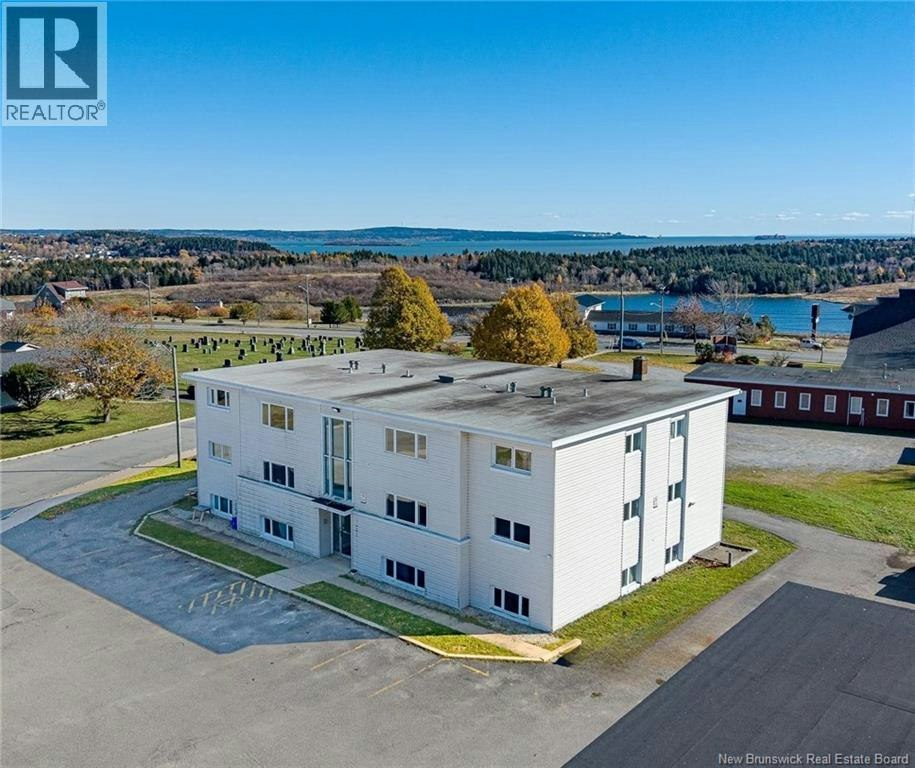 35 Centennial Drive, Saint John, NB, E2M 4A5