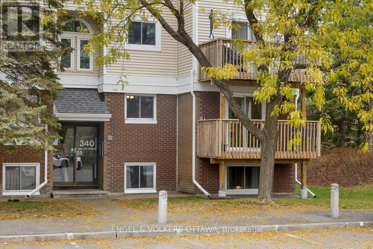 4-340 Fenerty Court, Ottawa, ON, K2L 3A8