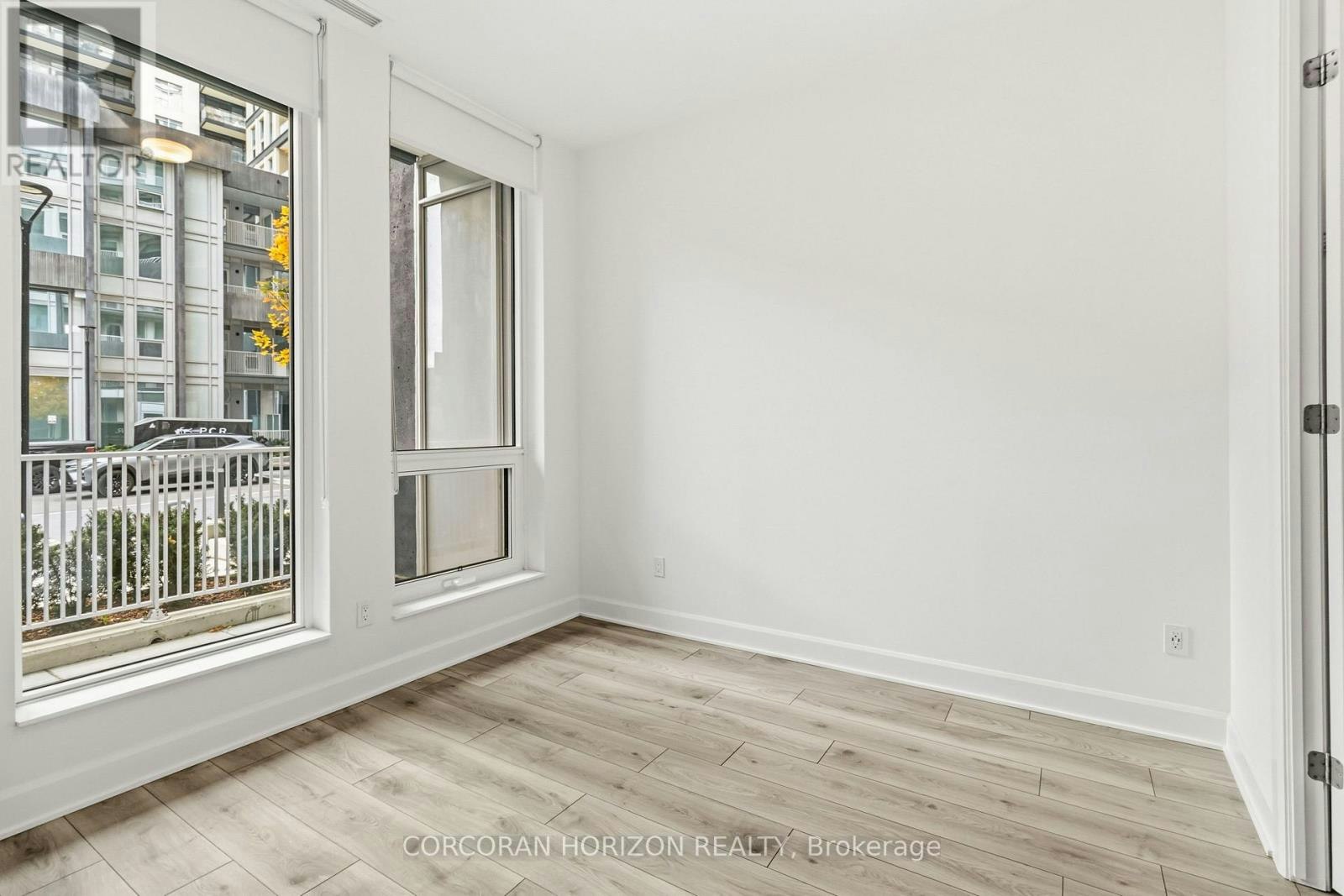 120-3240 William Coltson Avenue, Oakville, ON, L6H 8C8 - 13