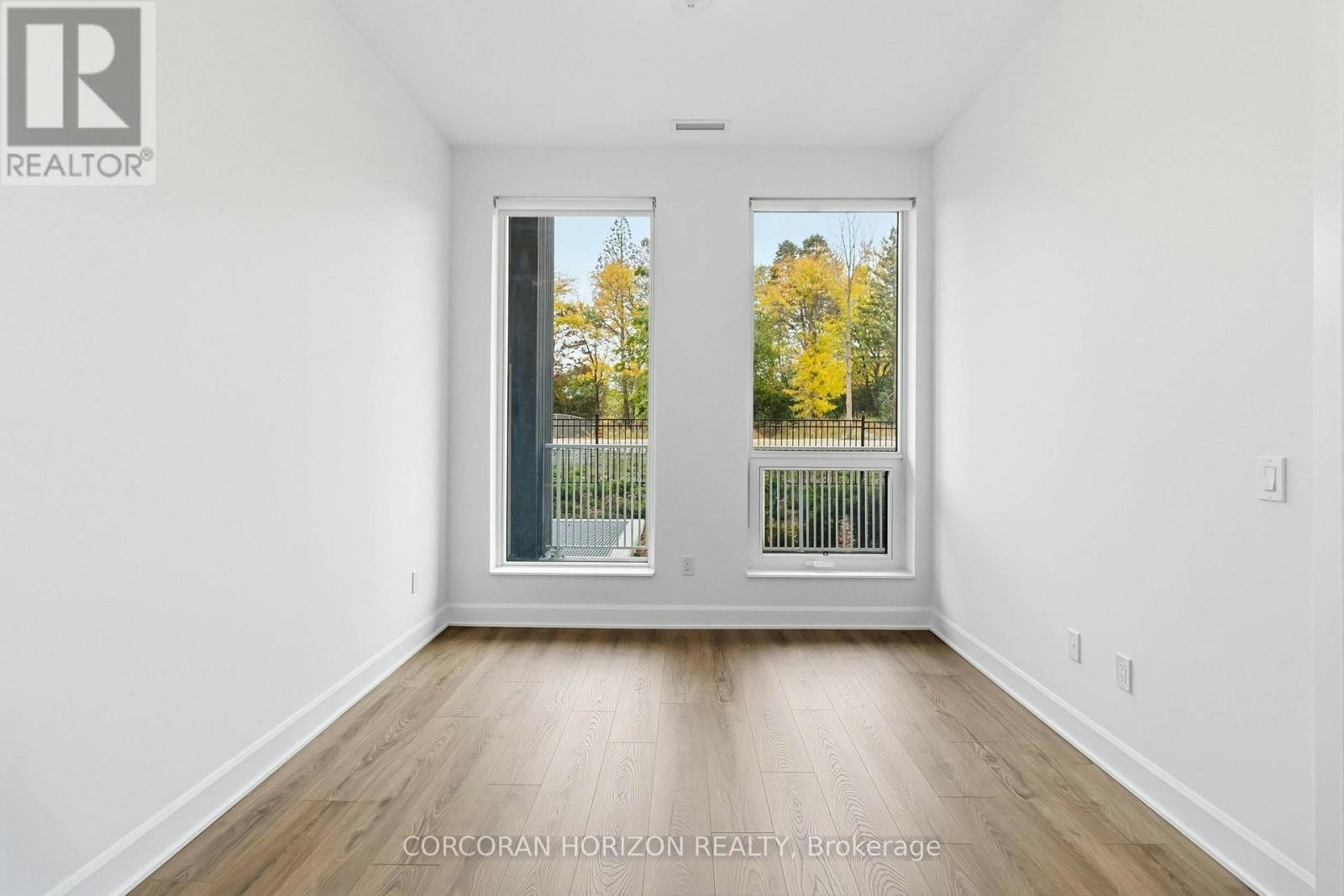 114-3240 William Coltson Avenue, Oakville, ON, L6H 8C8 - 9