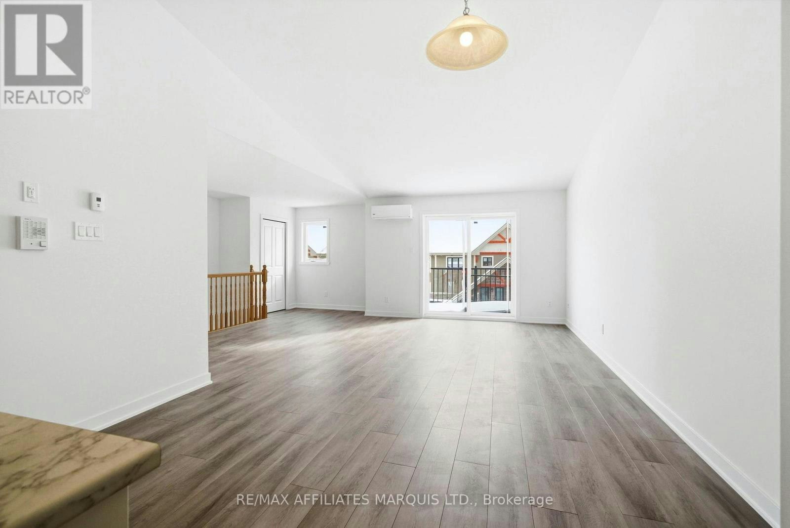 206-229 Water Street E, Cornwall, ON, K6H 1A2 - 8