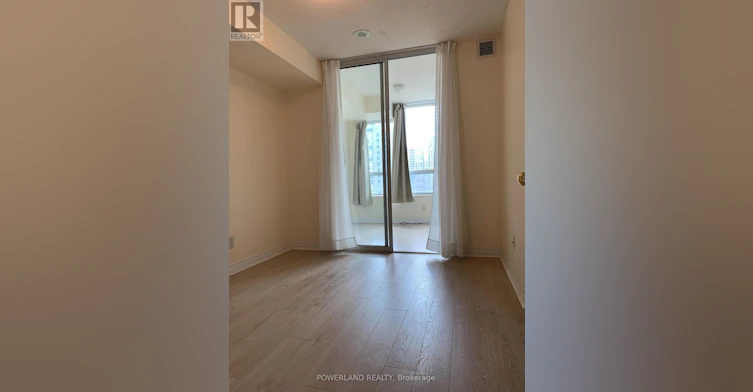 1007-18 Parkview Avenue, Toronto, ON, M2N 7H7 - 11