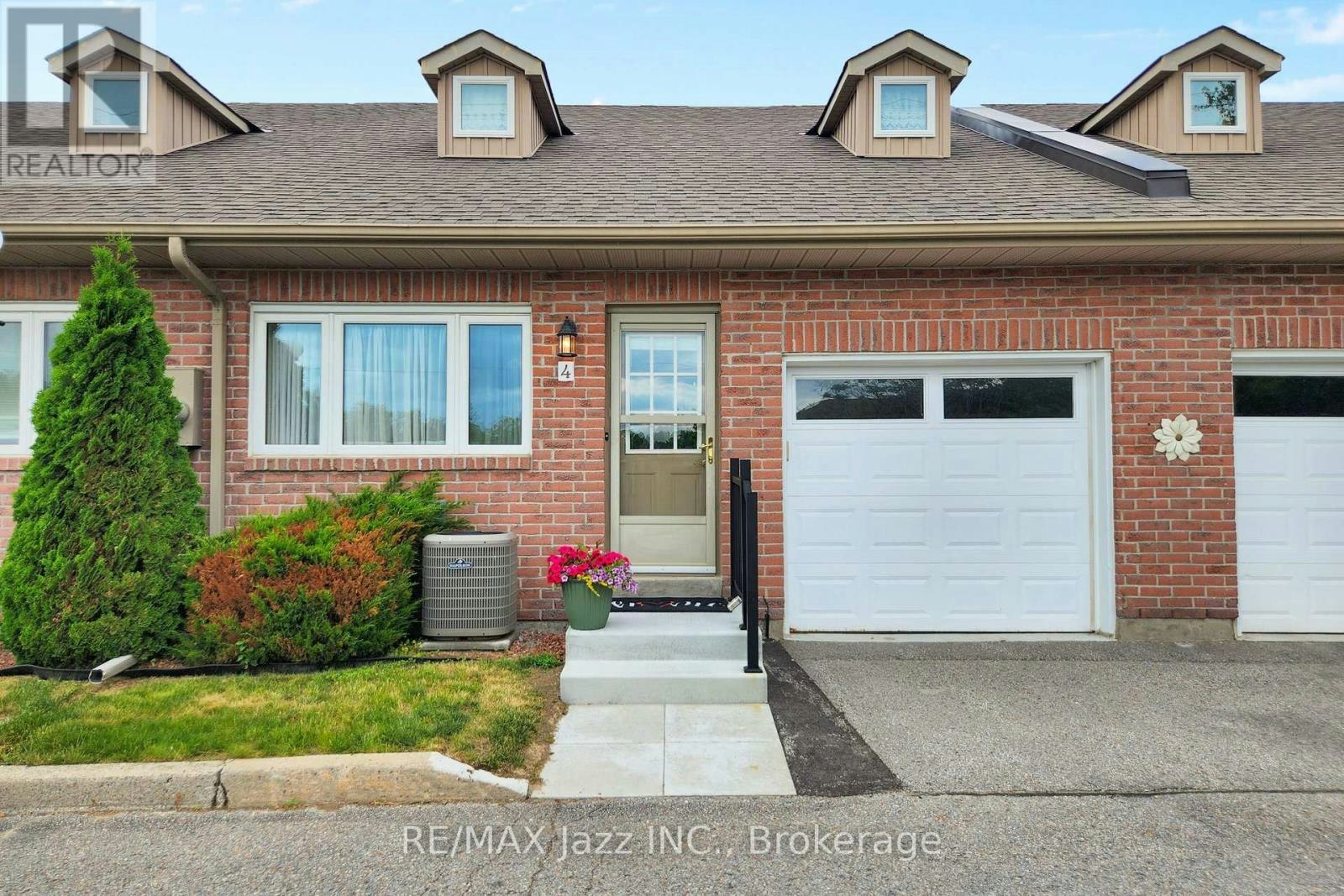 4-234 Water Street, Scugog, ON, L9L 1C4