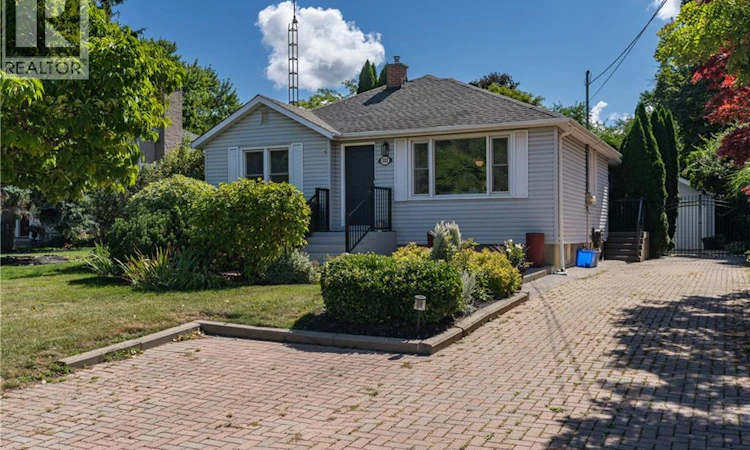 522 Mississauga Road