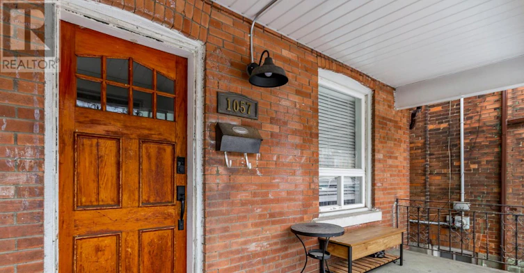 LOWER-1057 Davenport Road, Toronto, ON, M6G 2C2 - 2