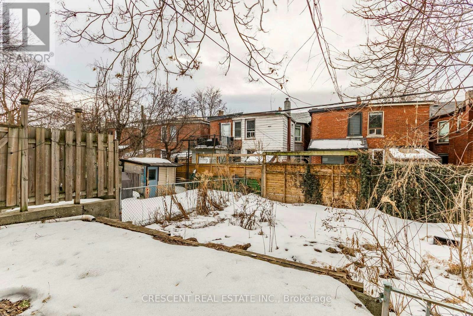 LOWER-1057 Davenport Road, Toronto, ON, M6G 2C2 - 16