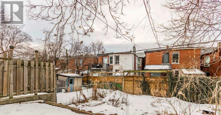 LOWER-1057 Davenport Road, Toronto, ON, M6G 2C2 - 16