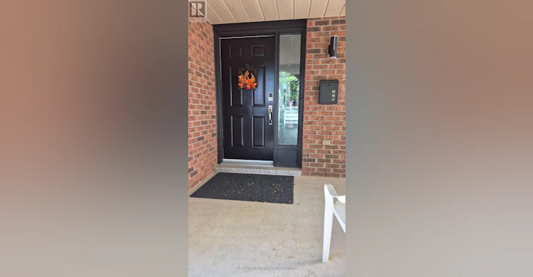 152 Grenfell Crescent, London, ON, N5X 2R9 - 2