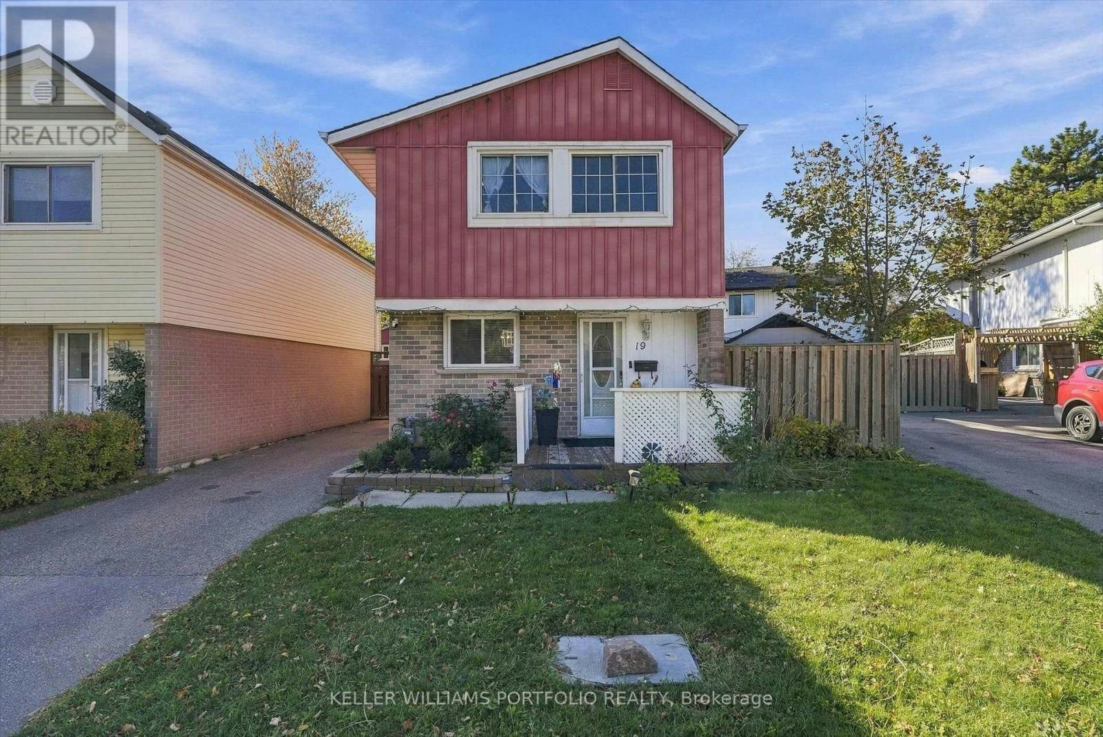 19 Highland Trail, Brampton, ON, L6S 1P4 - 3