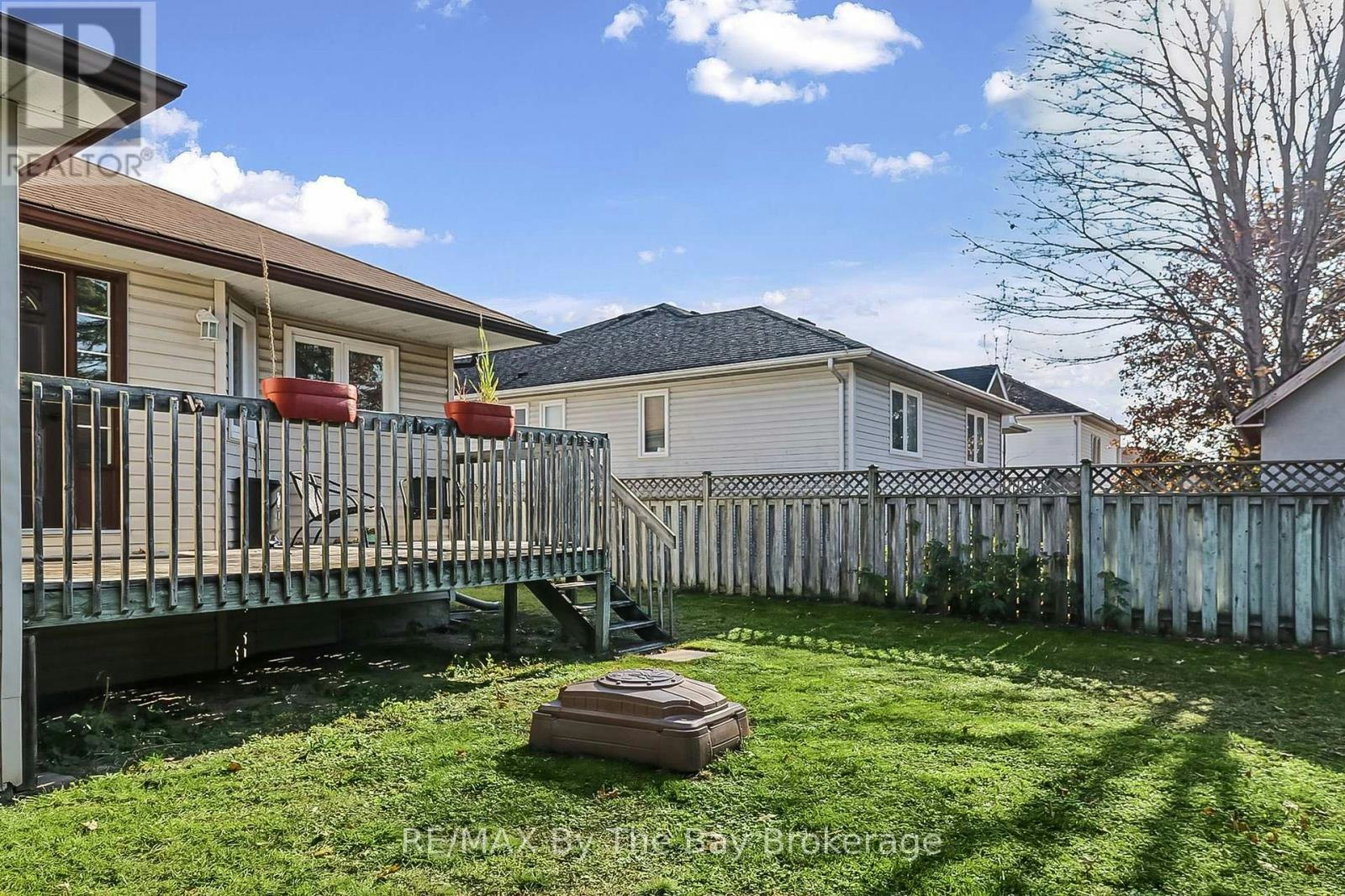 6 Riverdale (Main Level Drive, Wasaga Beach, ON, L9Z 1E9 - 22