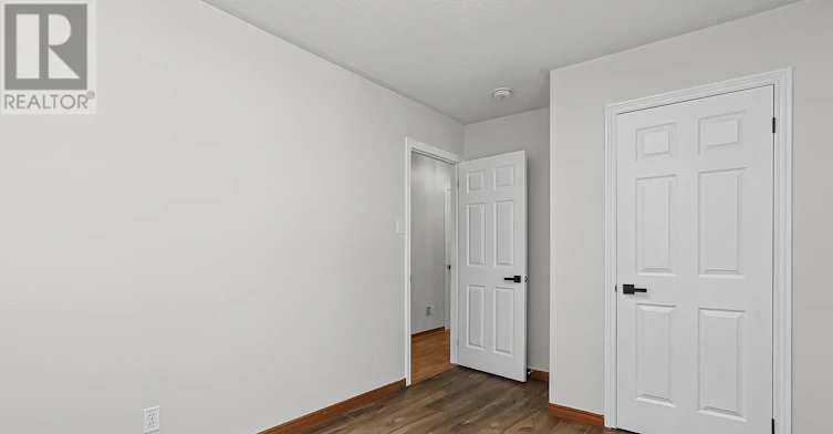 6 Riverdale (Main Level Drive, Wasaga Beach, ON, L9Z 1E9 - 16