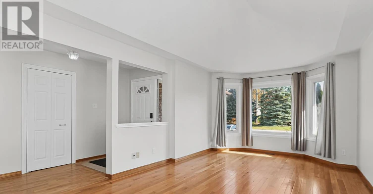 6 Riverdale (Main Level Drive, Wasaga Beach, ON, L9Z 1E9 - 4
