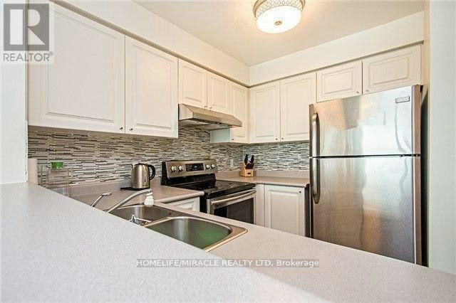 2305-11 Lee Centre Drive, Toronto, ON, M1H 3J5 - 11