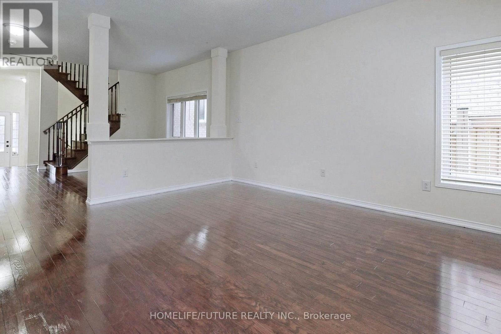 13 Lloydminster Avenue, Ajax, ON, L1Z 0S1 - 2