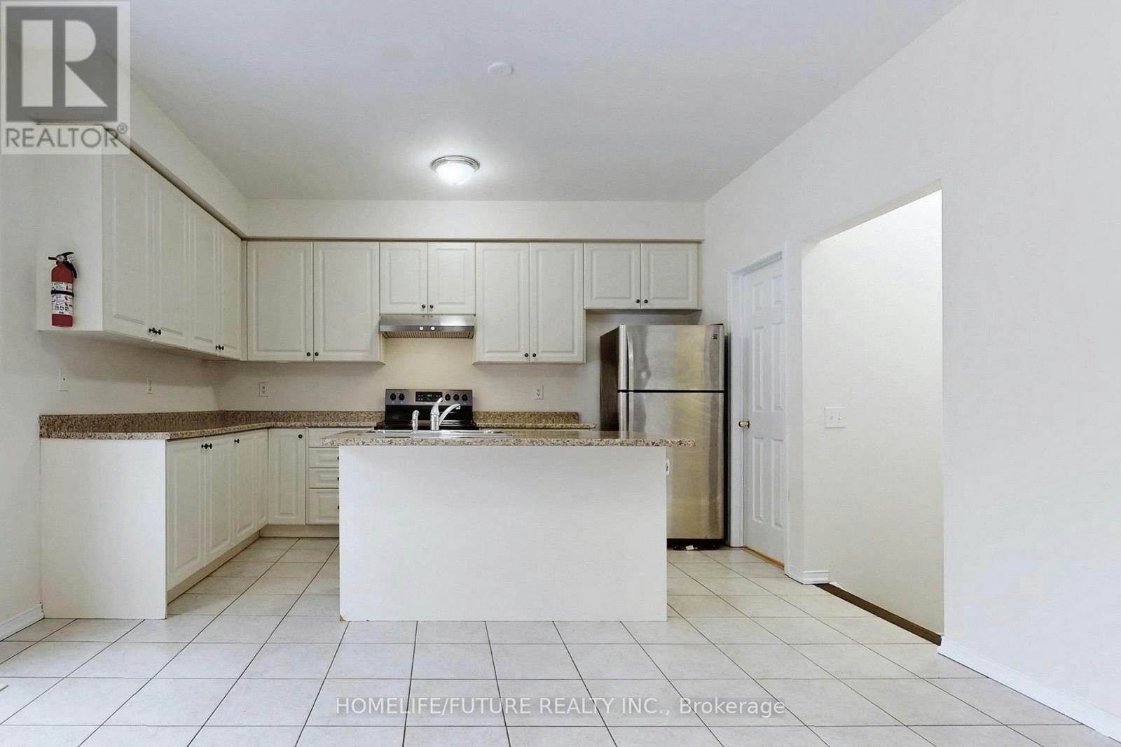 13 Lloydminster Avenue, Ajax, ON, L1Z 0S1 - 5