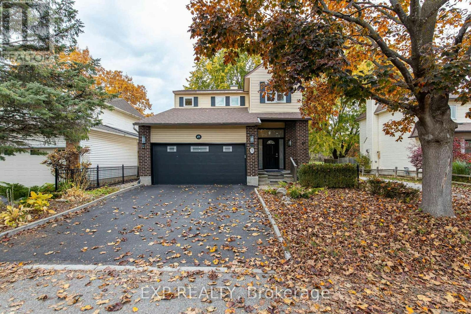 31 Rastila Crescent, Ottawa, ON, K1T 2C5