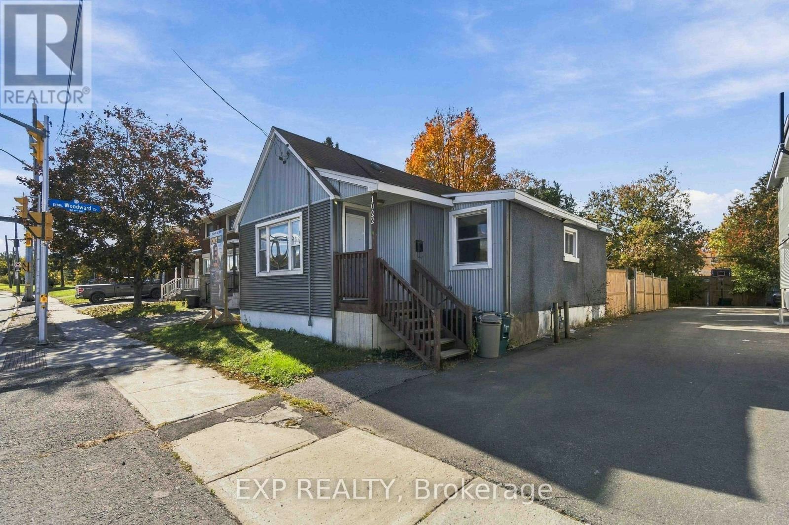 1022 Maitland Avenue, Ottawa, ON, K2C 2B6