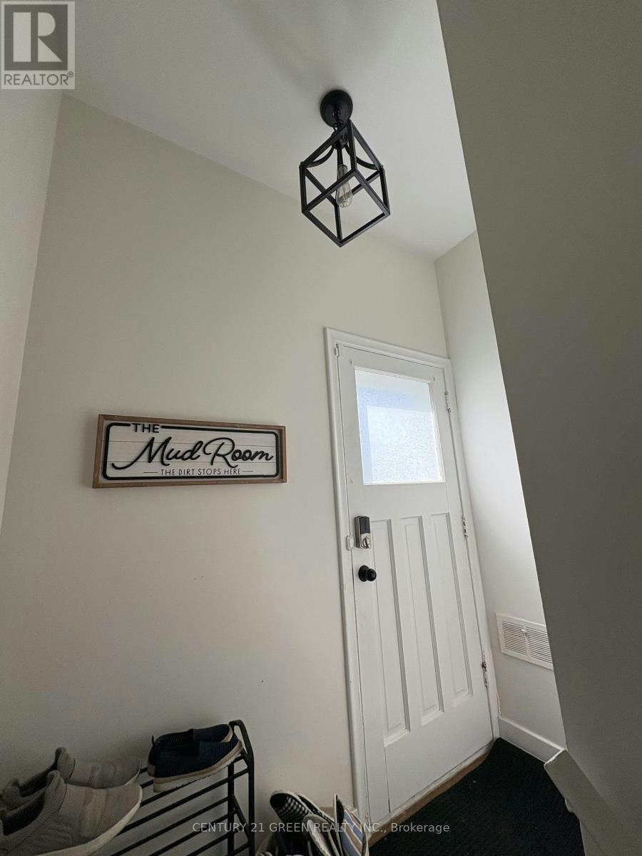 BSMT-6558 Huggins Street, Niagara Falls, ON, L2J 1H4 - 11