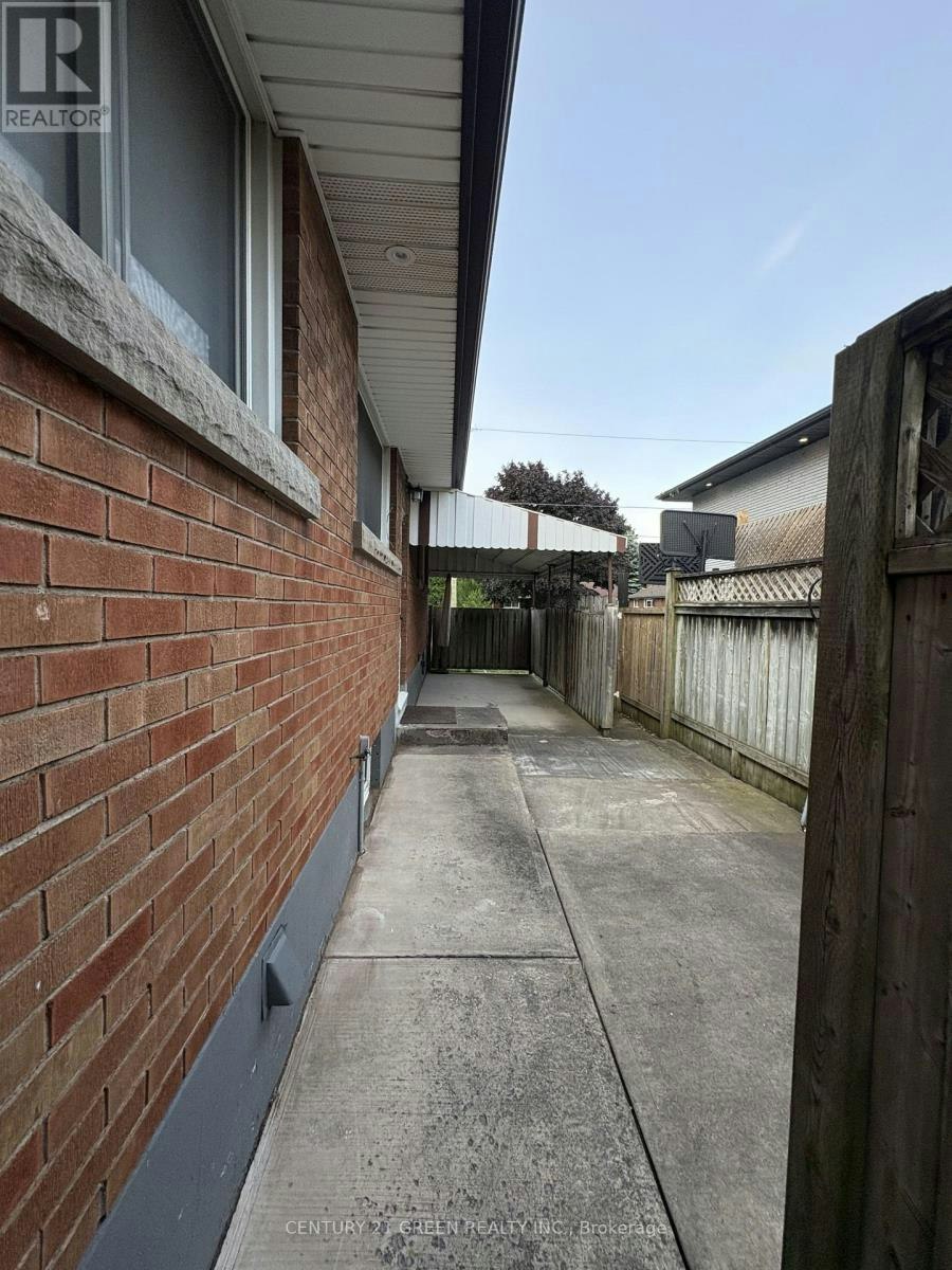 BSMT-6558 Huggins Street, Niagara Falls, ON, L2J 1H4 - 13