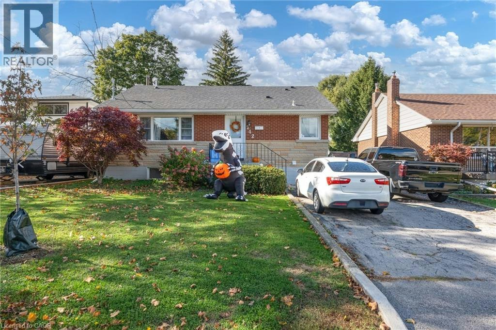 Lower-242 17th Street WEST, Hamilton, ON, L9C 4G2 - 18