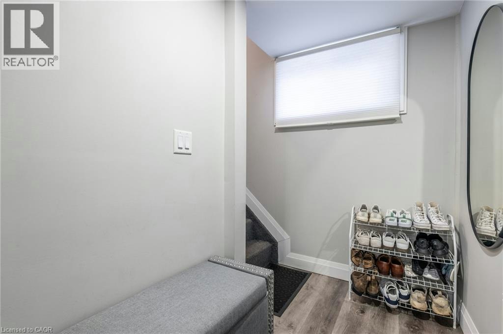 Lower-242 17th Street WEST, Hamilton, ON, L9C 4G2 - 15