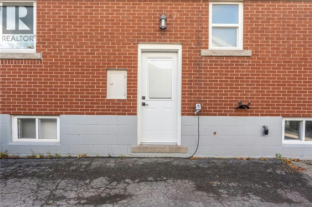 Lower-242 17th Street WEST, Hamilton, ON, L9C 4G2 - 16