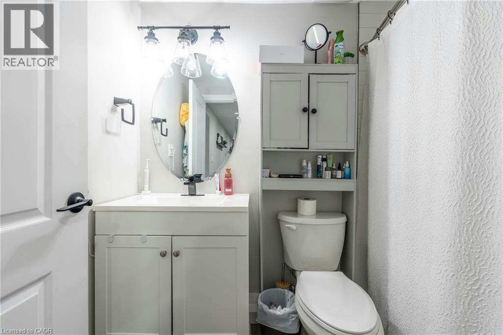 Lower-242 17th Street WEST, Hamilton, ON, L9C 4G2 - 8