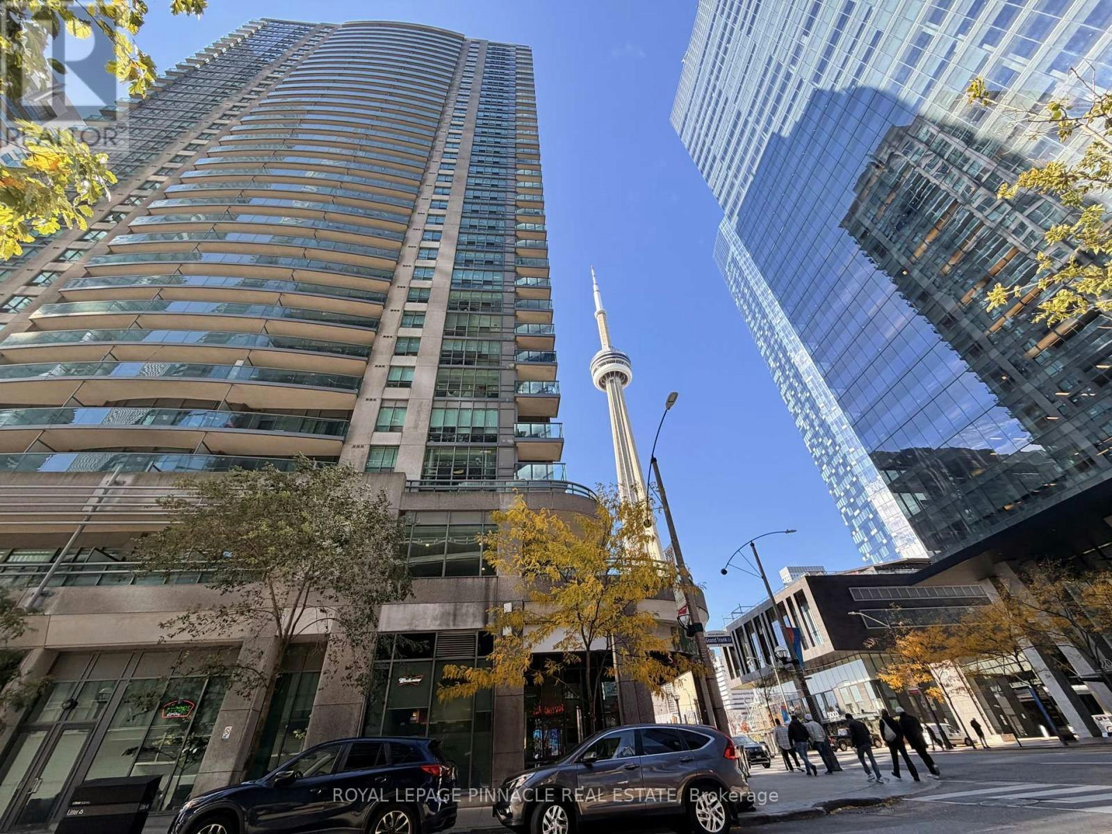 802-30 Grand Trunk Crescent, Toronto, ON, M5J 3A4 - 21
