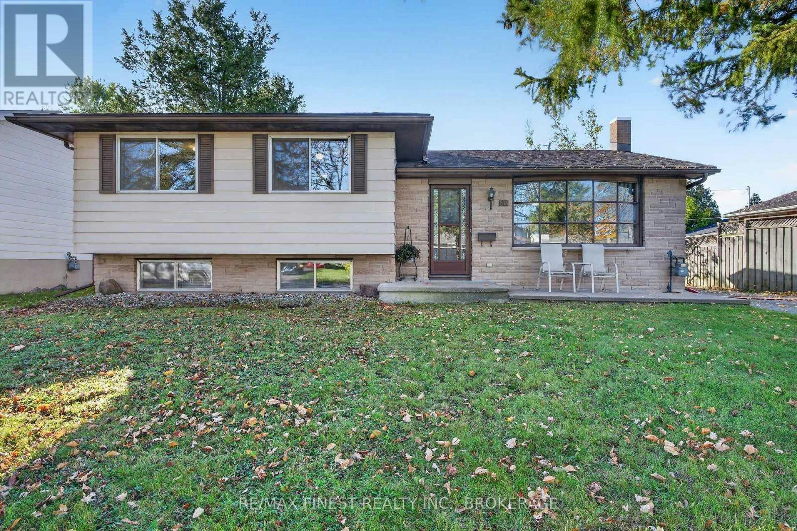 674 Harrow Place, Kingston, ON, K7M 5L9