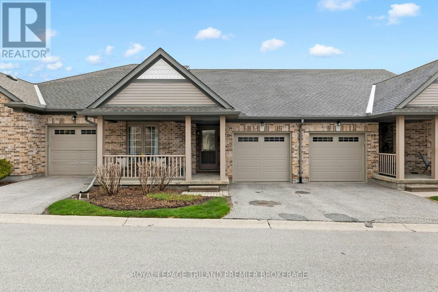 20-215 North Centre Road, London, ON, N5X 4E3