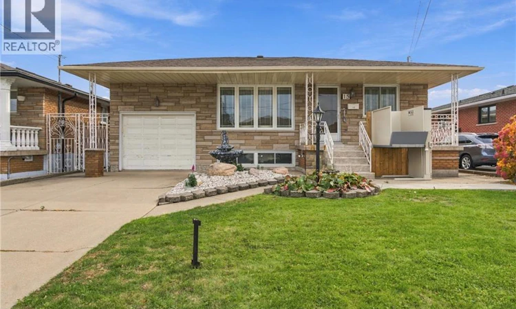 15 Flora Drive