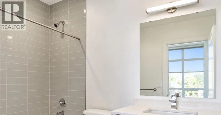 212-399 Queen Street S, Kitchener, ON, N2M 1A3 - 8