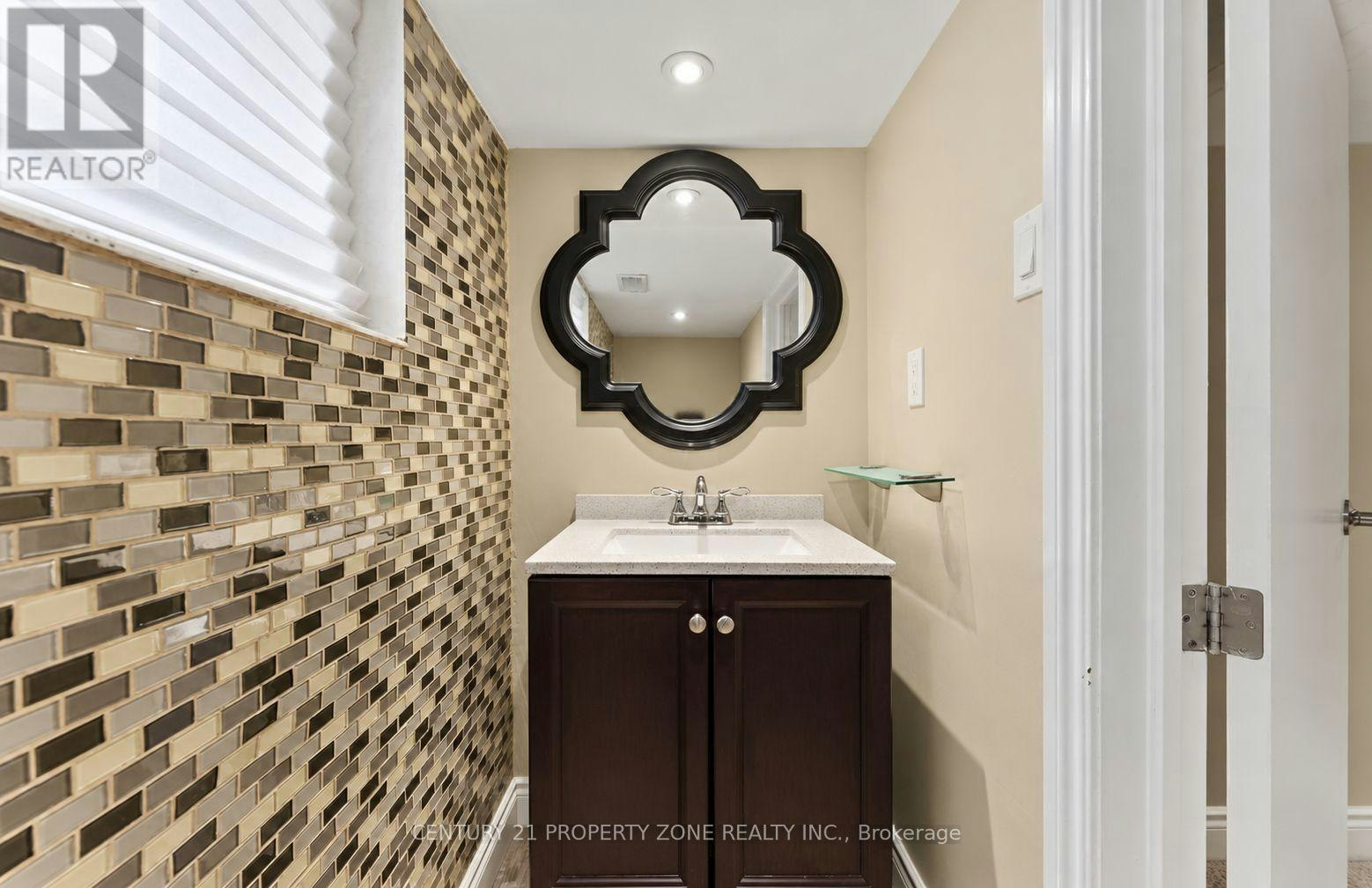 2563 Meldrum Road, Windsor, ON, N8W 4E9 - 11