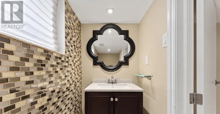 2563 Meldrum Road, Windsor, ON, N8W 4E9 - 11