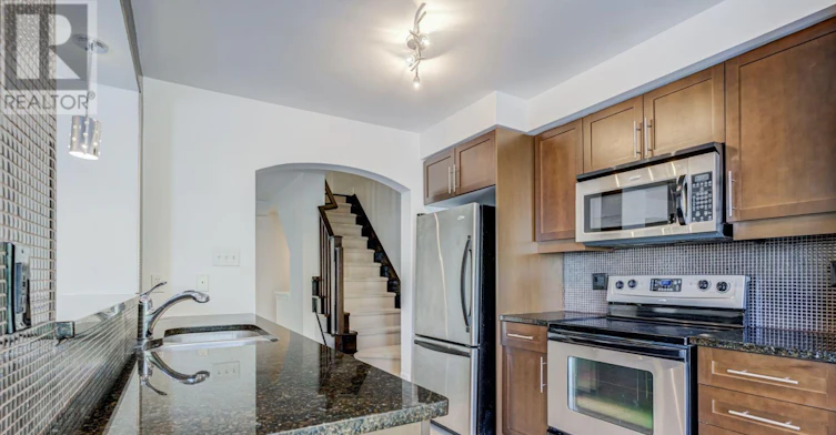 38 Muston Lane, Whitchurch-Stouffville, ON, L4A 0P9 - 14