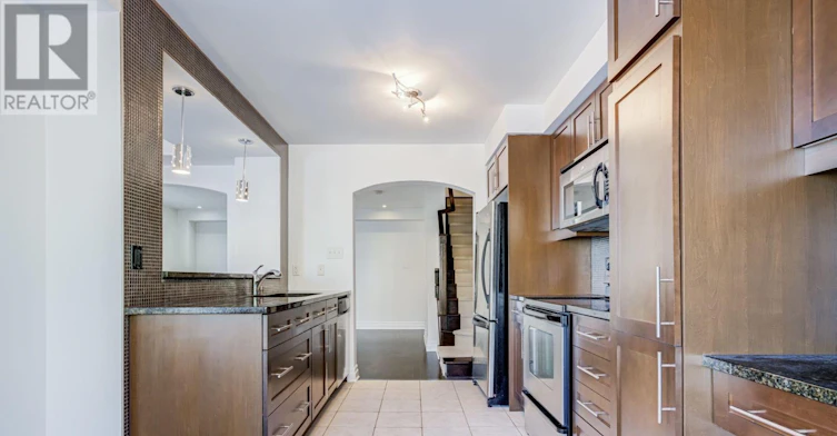38 Muston Lane, Whitchurch-Stouffville, ON, L4A 0P9 - 12
