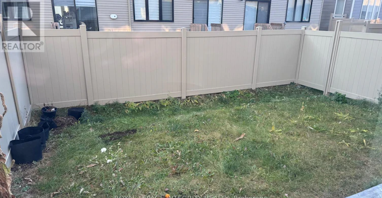 523 Flagstaff Drive, Ottawa, ON, K2J 6S7 - 4