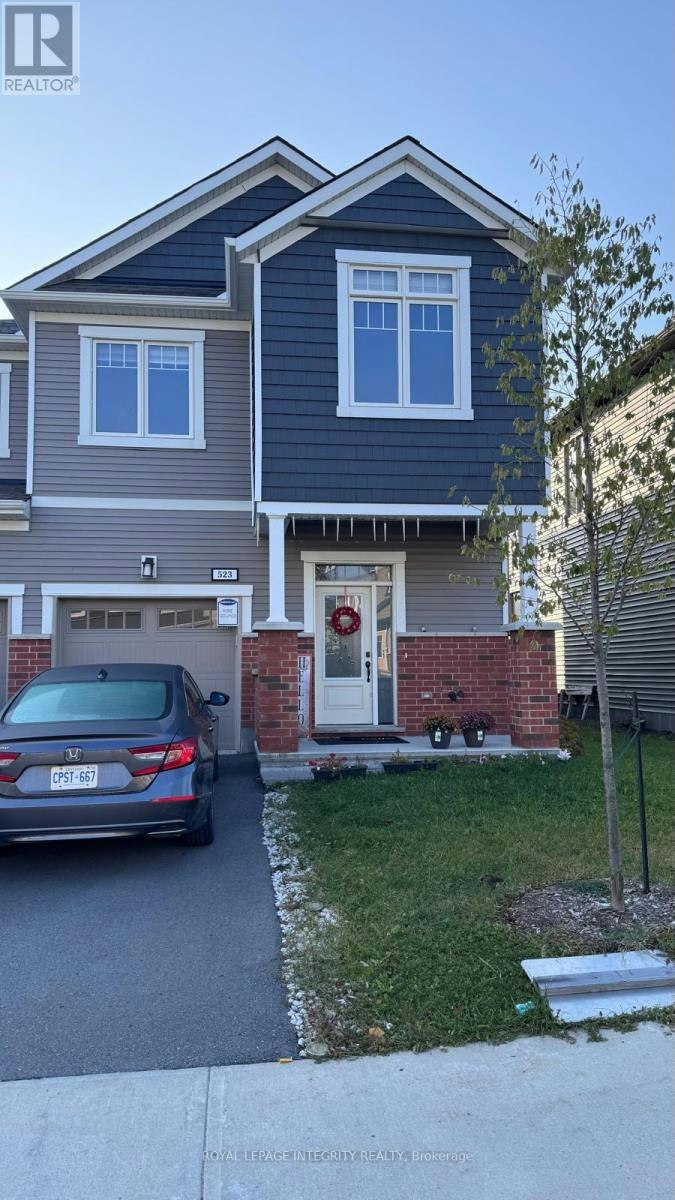 523 Flagstaff Drive, Ottawa, ON, K2J 6S7 - 2