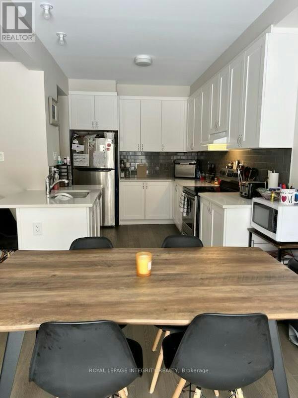523 Flagstaff Drive, Ottawa, ON, K2J 6S7 - 6