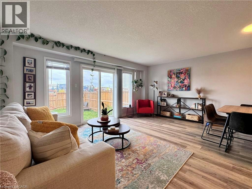 1371 Countrystone Drive, Kitchener, ON, N2N 3R8 - 7