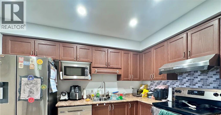 1371 Countrystone Drive, Kitchener, ON, N2N 3R8 - 12